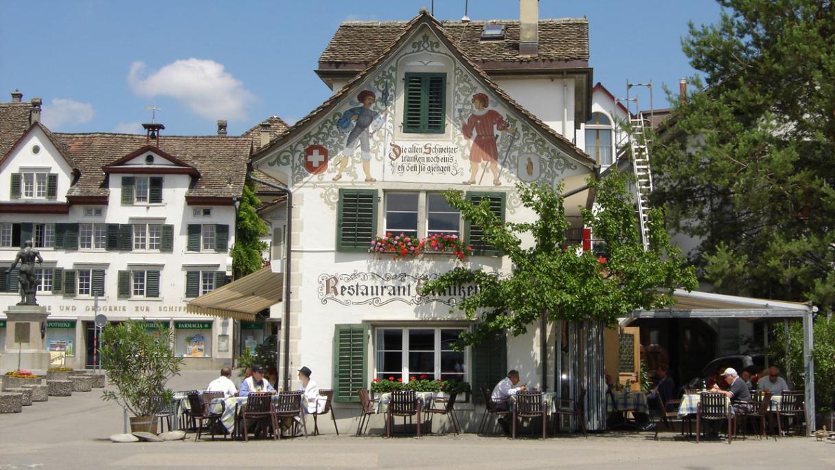 Restaurant Schützenhaus by Lake Zurich in Stäfa, Exterior View