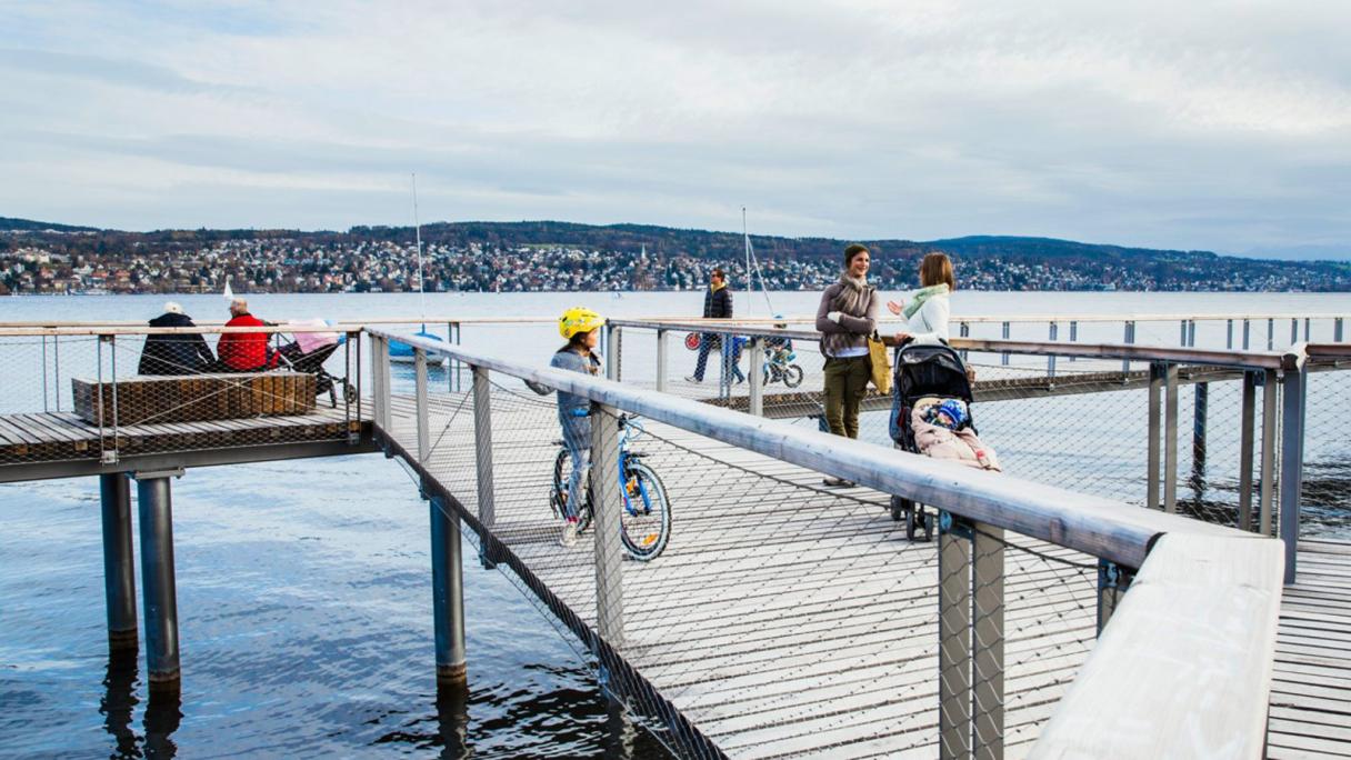 Lakeside Promenade Zurich