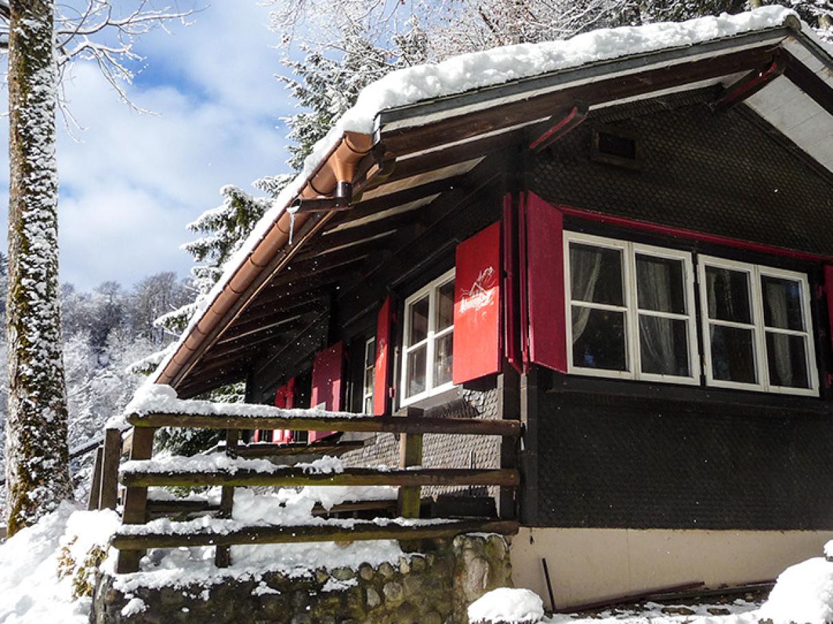 Teehüsli Fallätsche Uetliberg Zurich