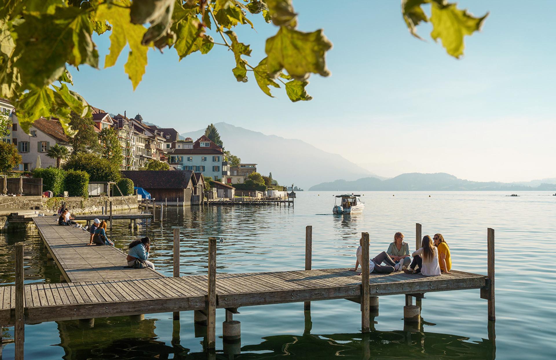 Evening atmosphere on Lake Zug