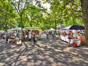 Flohmarkt Bürkliplatz