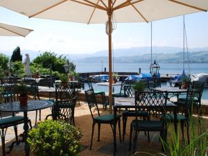 Restaurant Hirschen am See by Lake Zurich