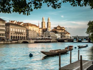 Grossmünster, Limmat