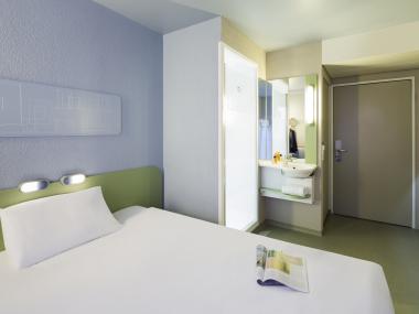 Ibis Budget Zurich Airport