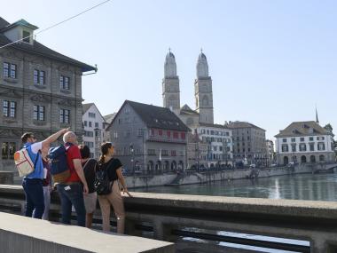 Visita guidata “Centro storico zurighese” a piedi