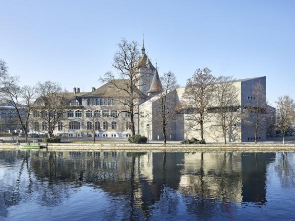 Aussensicht des Landesmuseums in Zürich