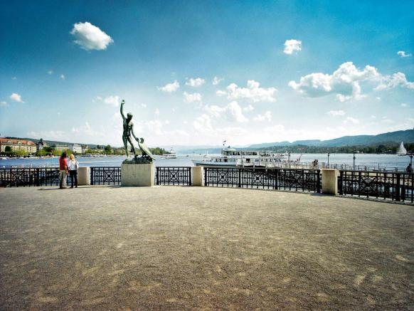 Bürkliterrasse vicino al Bürkliplatz Zurigo