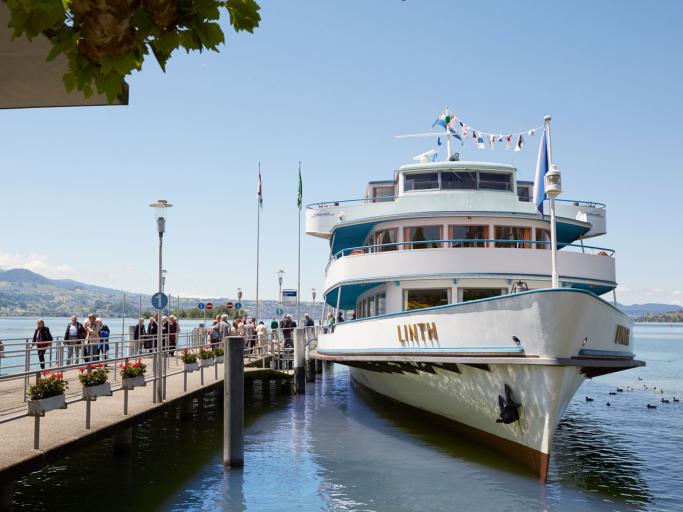 Schifffahrt am Zürichsee